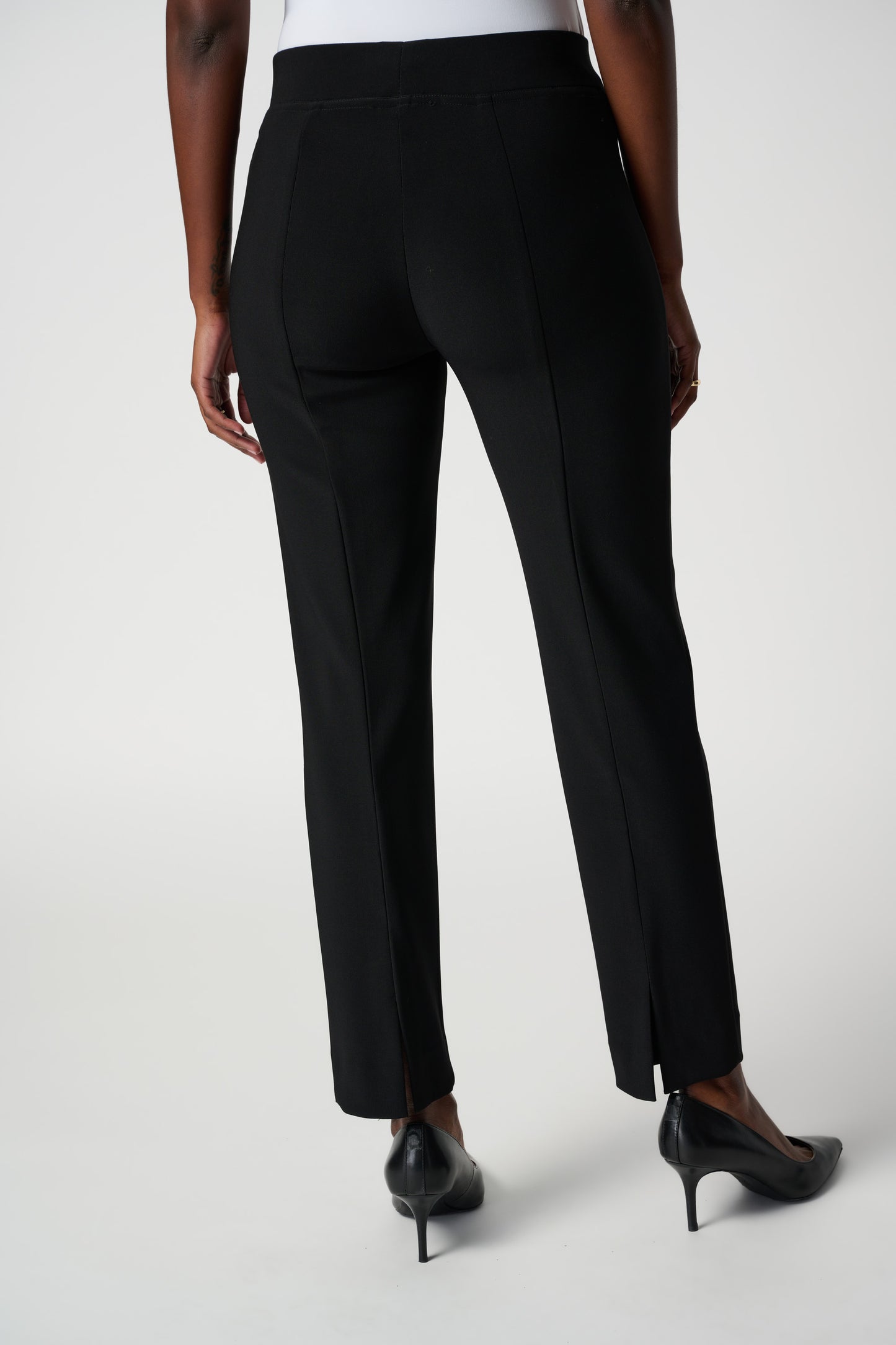 Classic Straight Pant - Essential Collection