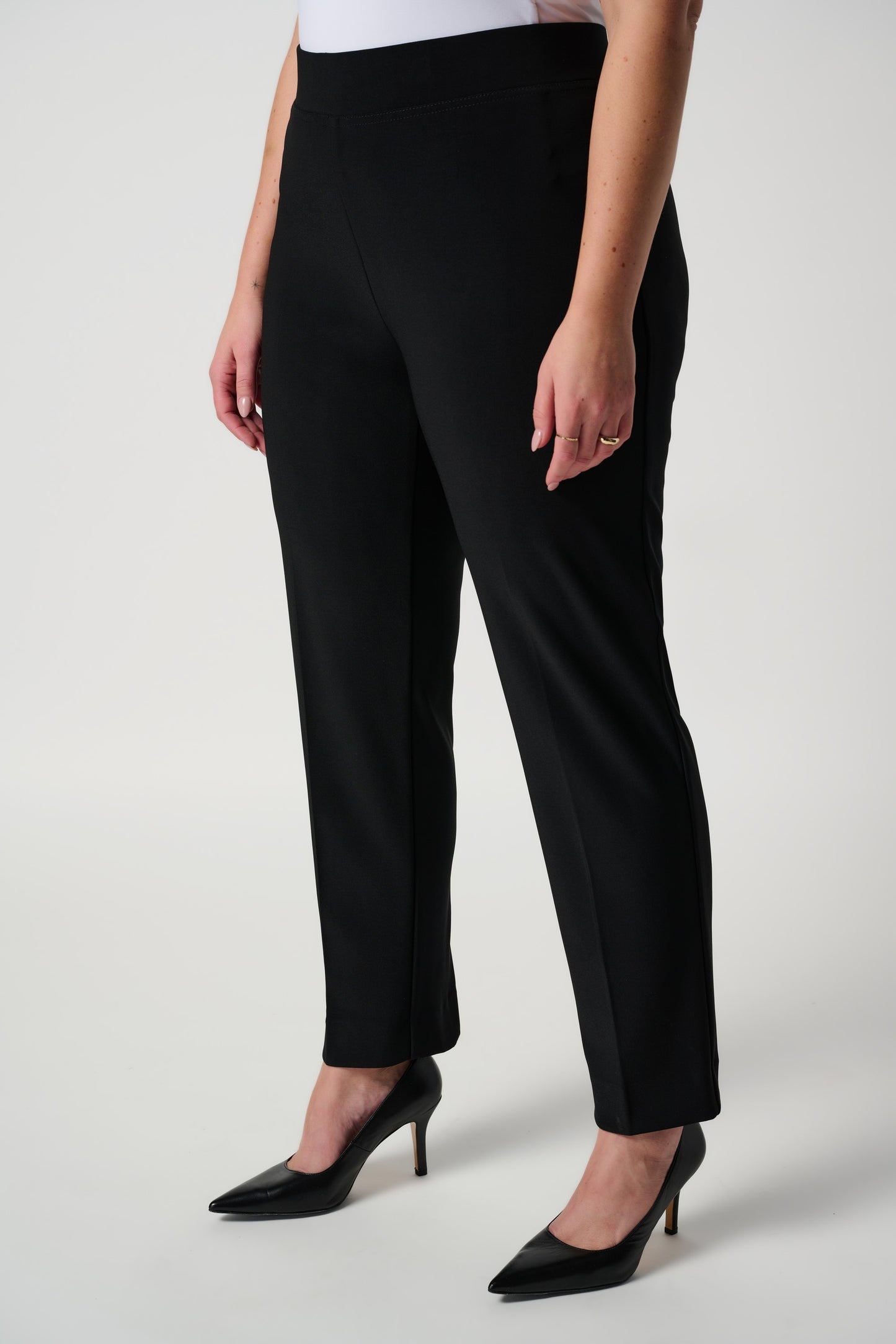 Classic Straight Pant - Essential Collection