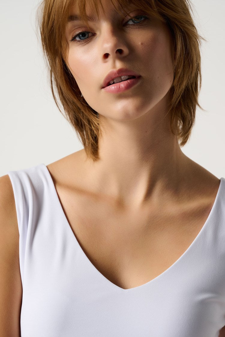 201546 Classic V-Neck Cami
