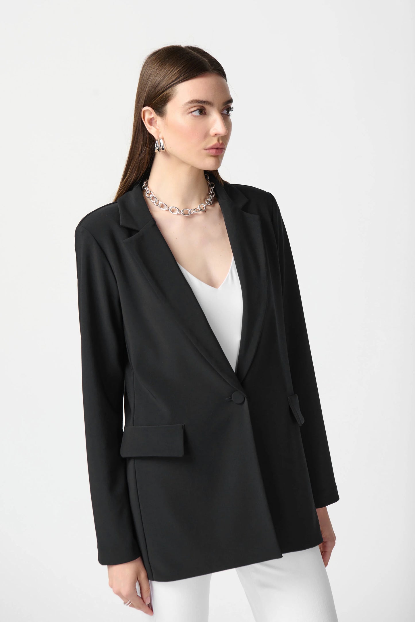 Straight Blazer - Essential Collection