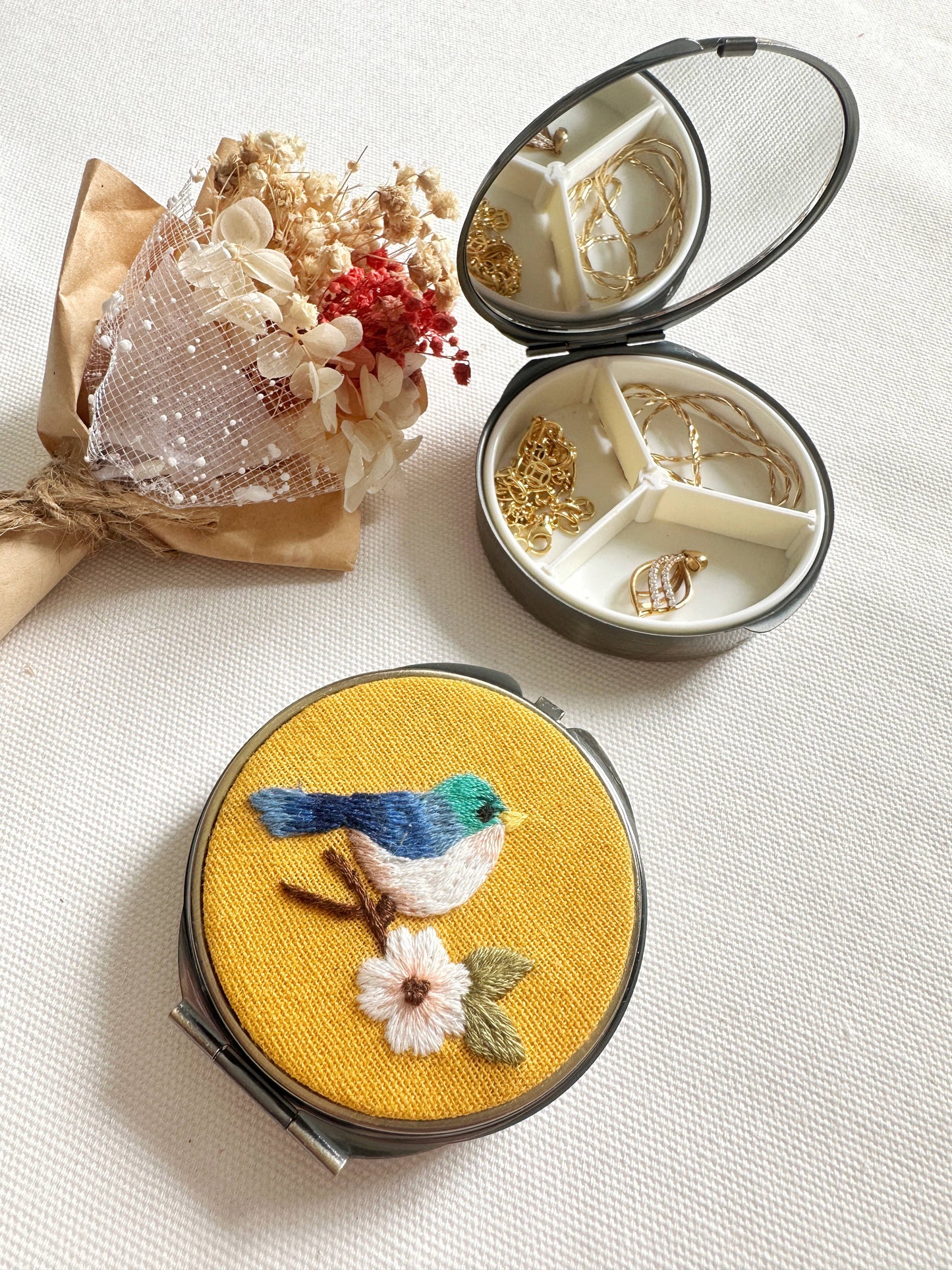 Floral Embroidered Round Jewelry Box