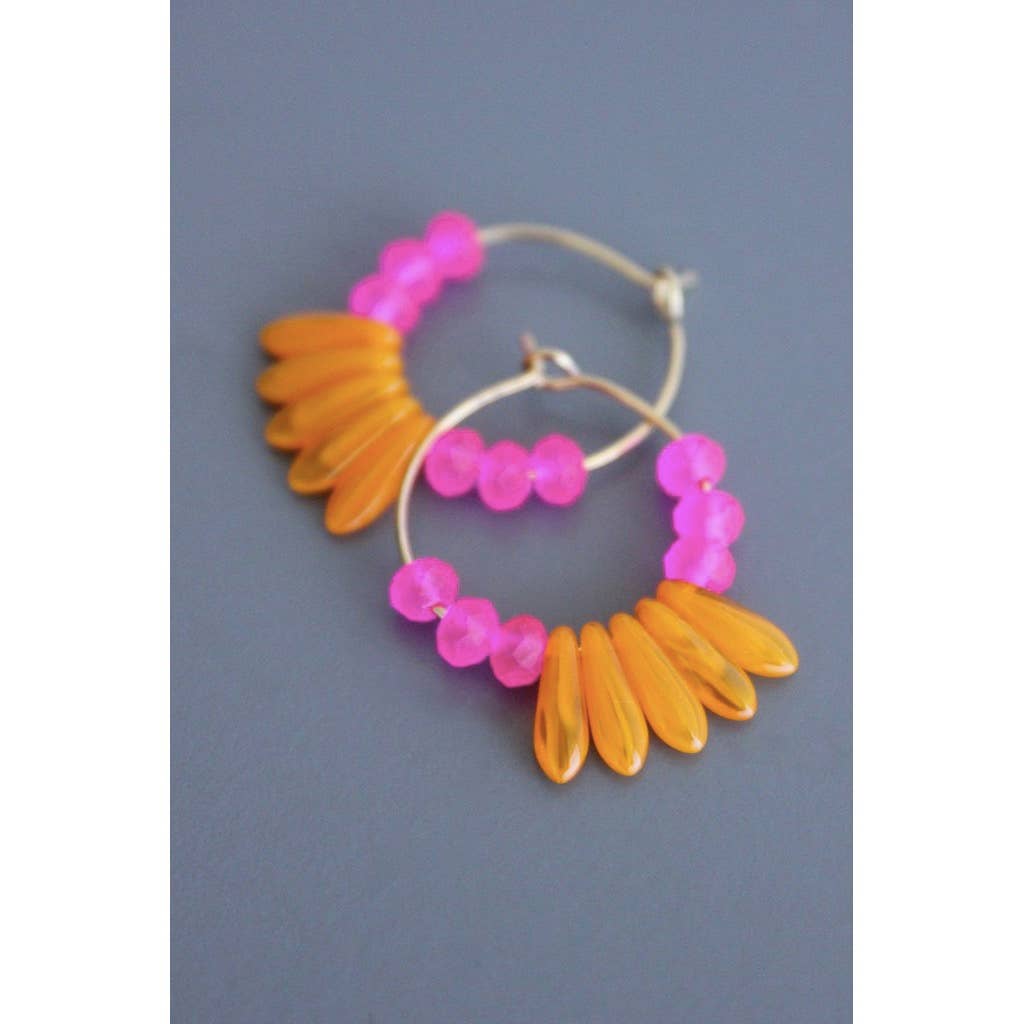 WLLE02 Pink and orange glass hoop earrings