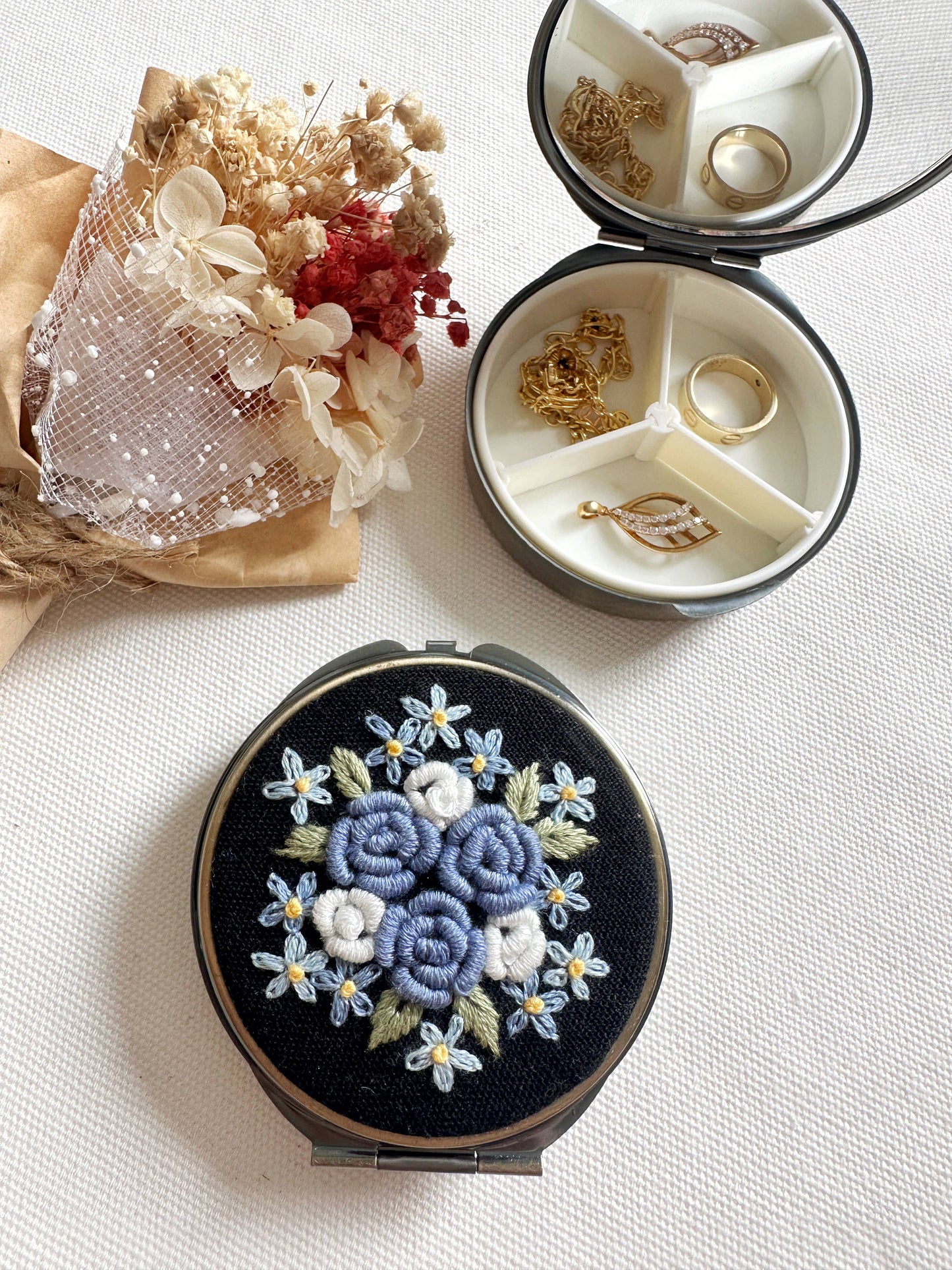 Floral Embroidered Round Jewelry Box