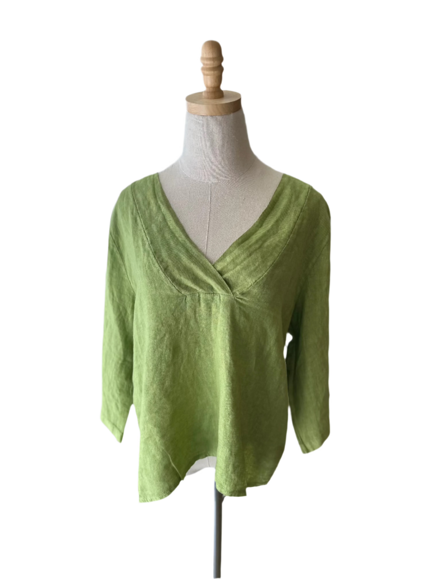 S6810 V Neck Top