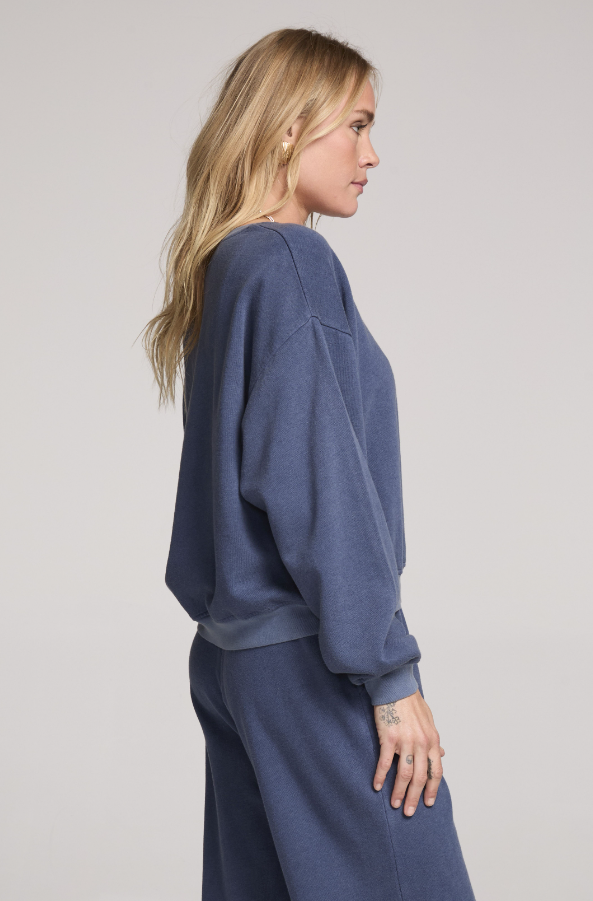 Perry Pullover