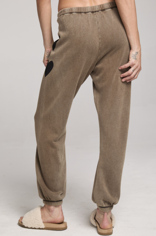 Elara Pant
