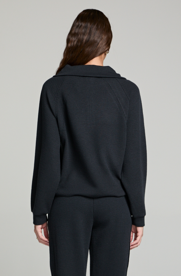 Raglan Pullover