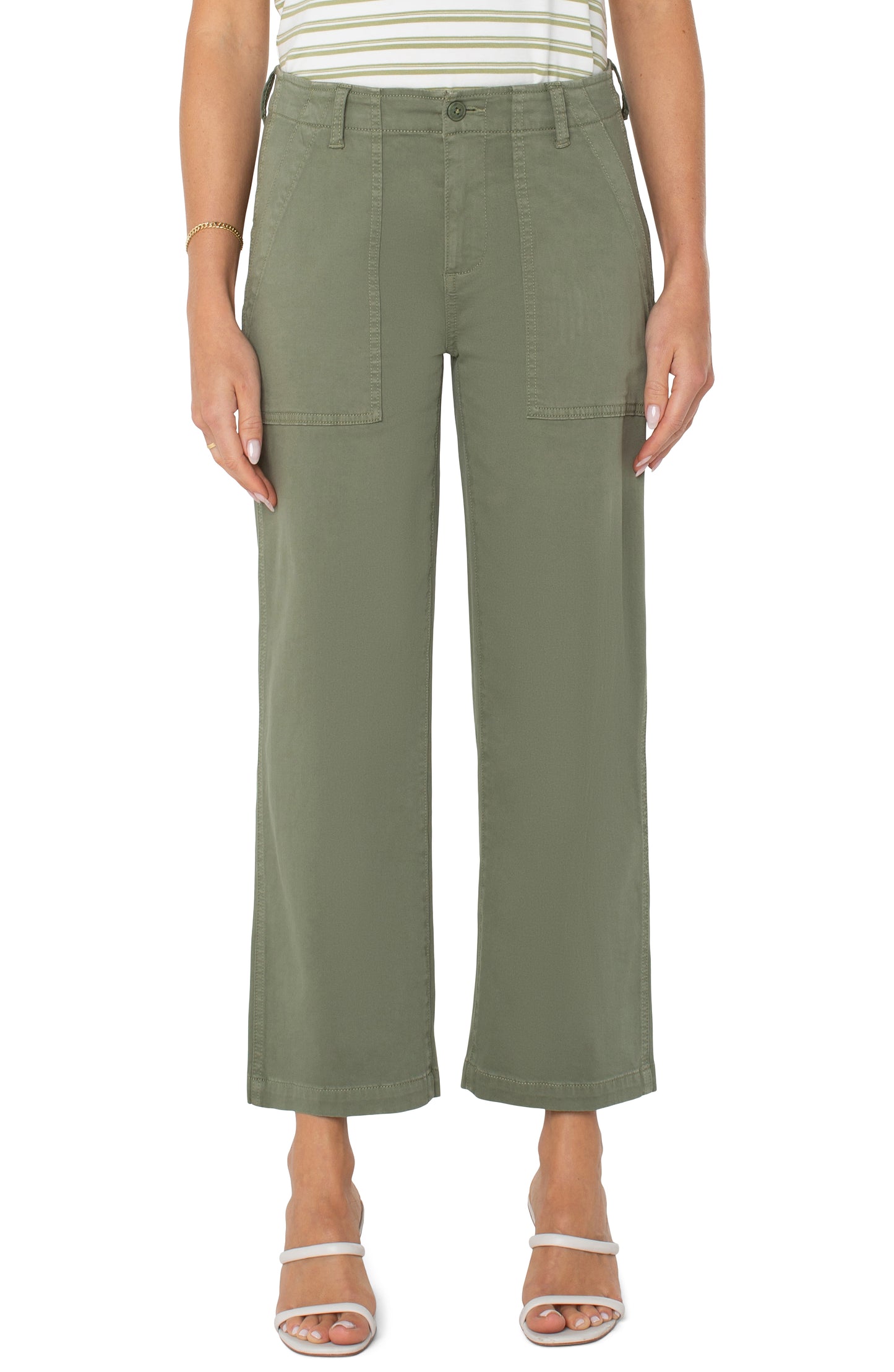 Cargo Crop Wide Leg 26” Inseam
