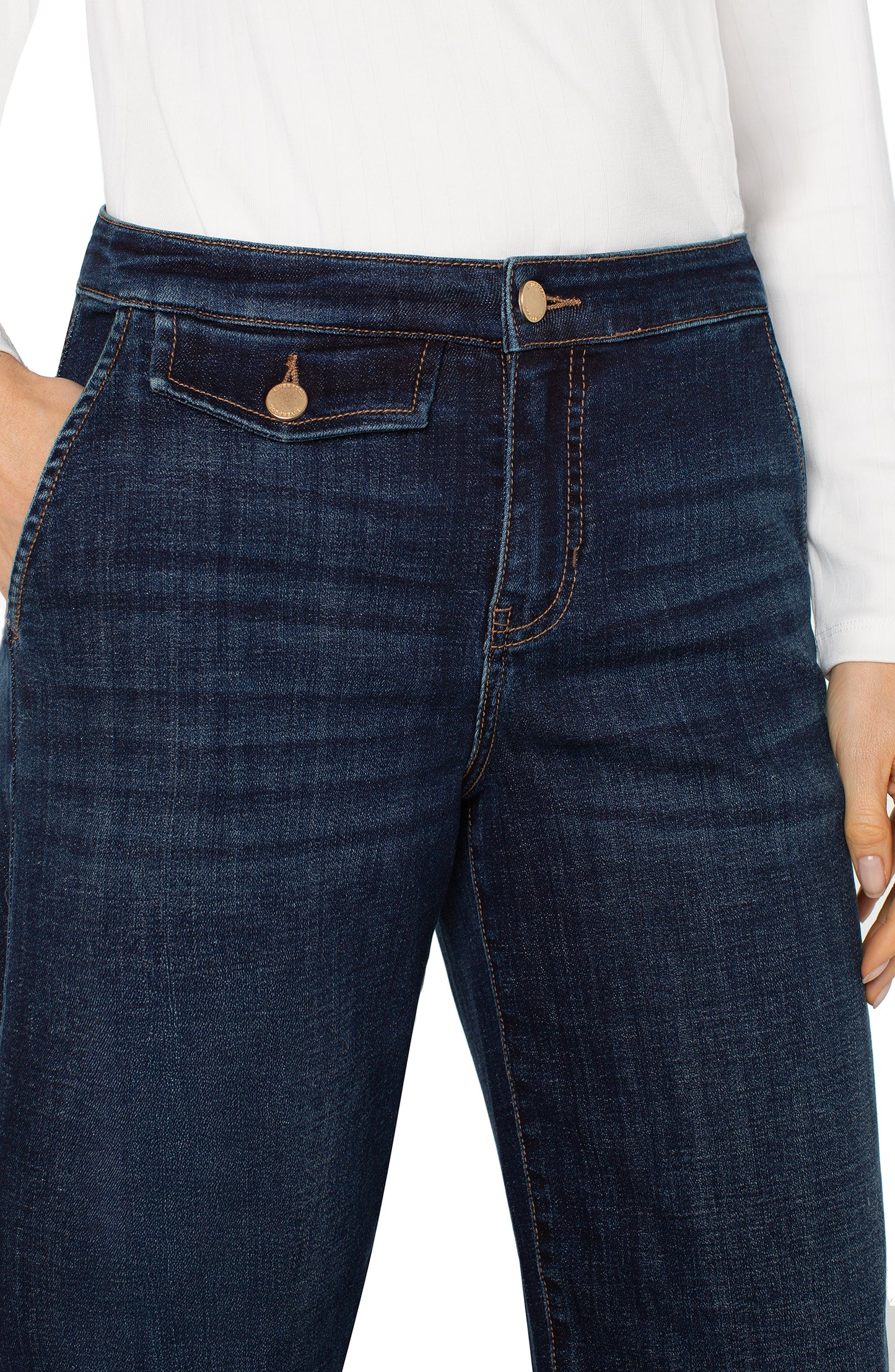Stride Wide Leg with Trouser Details