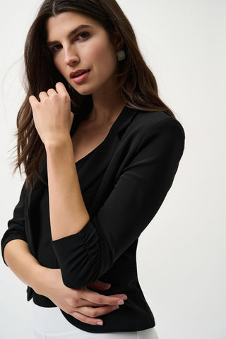 Classic Blazer - Essential Collection