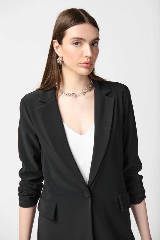 Straight Blazer - Essential Collection