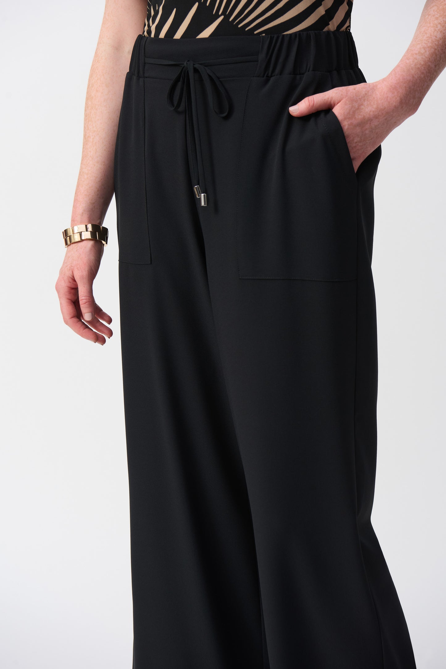 251185 Textured Woven Wide-Leg Pants