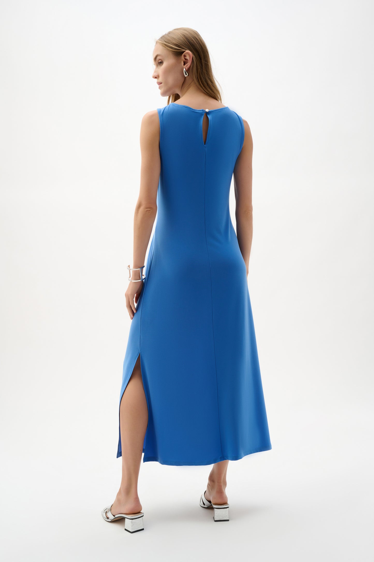 Silky Knit Trapeze Dress With Buckle Detail