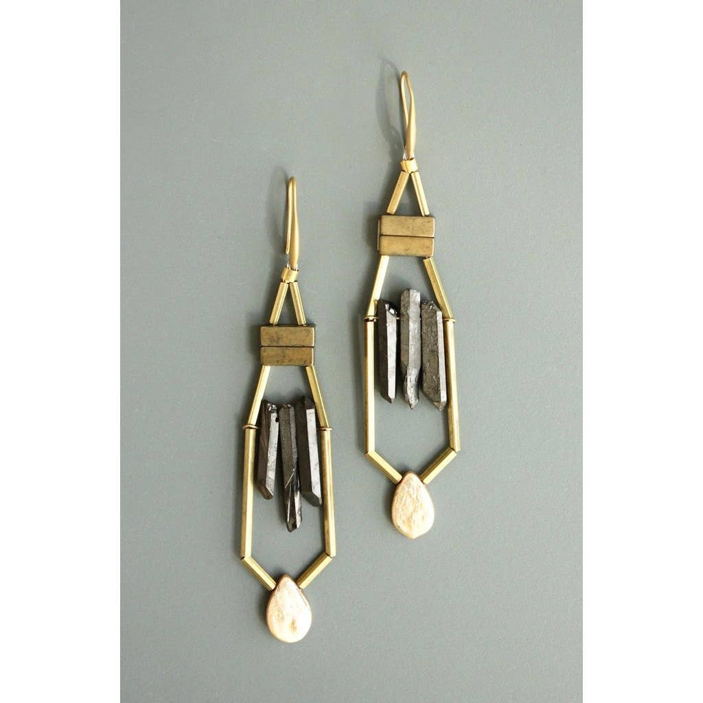 Quartz and fresh water pearl earrings
