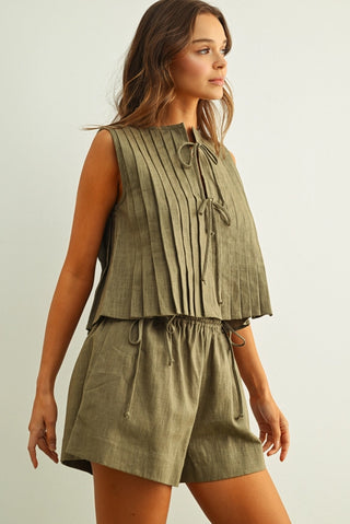 Sleeveless Linen Top