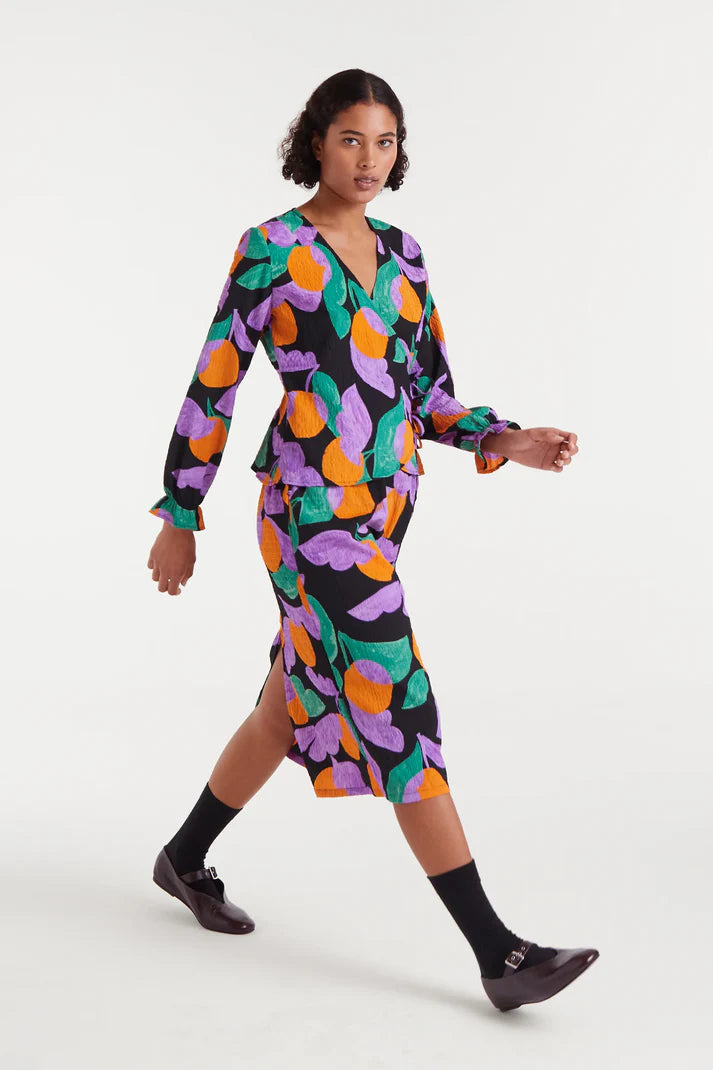 Apricot print V-neck top