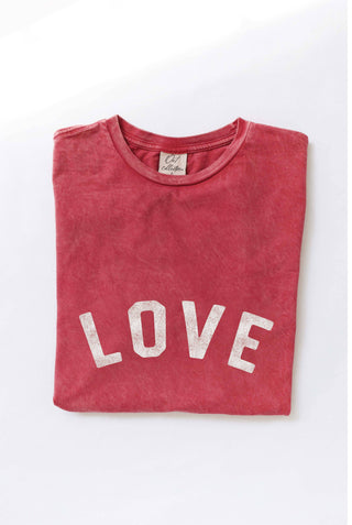 LOVE Tee