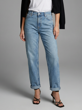 Lily MR Baggy Jean