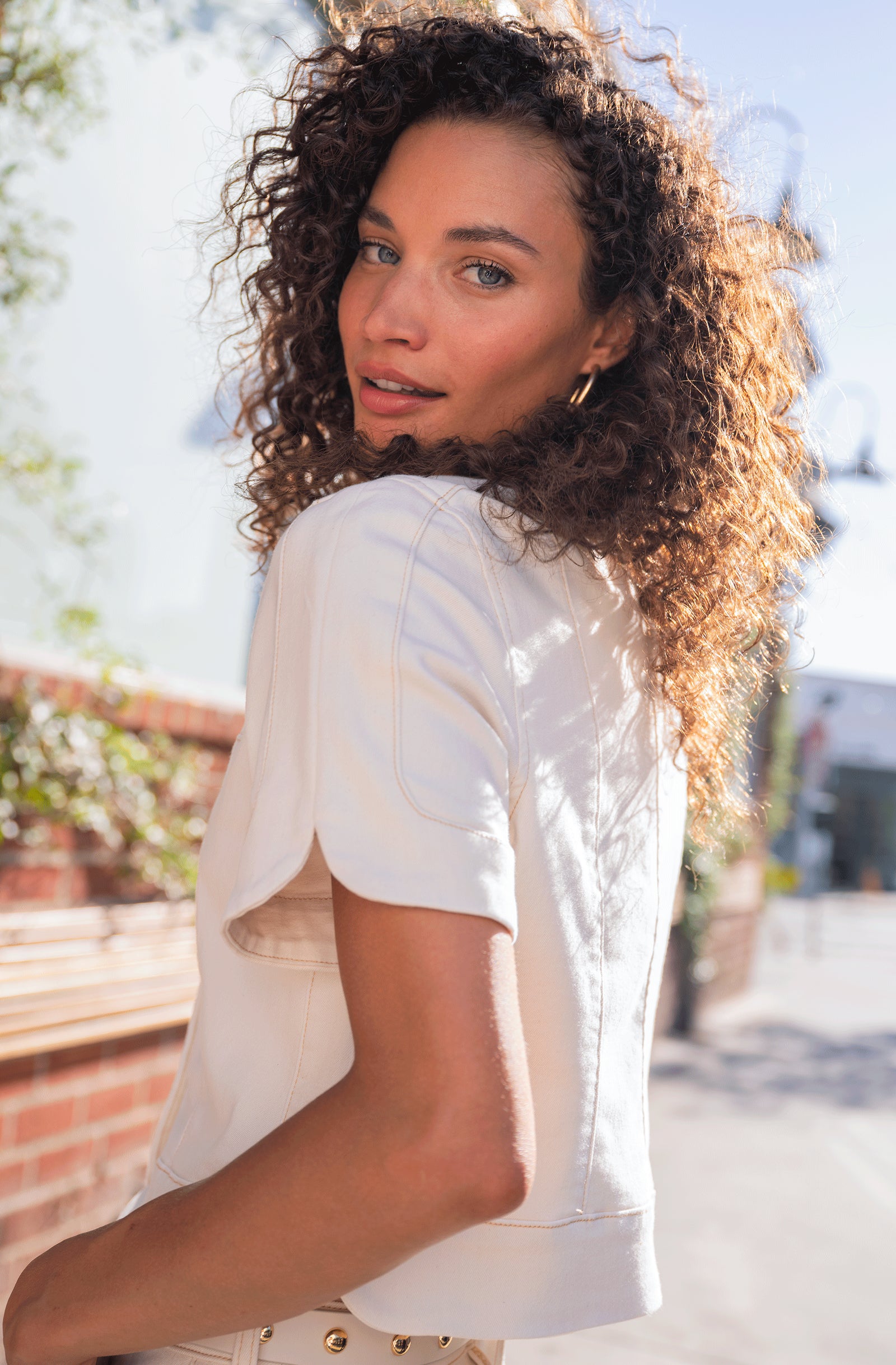 Collarless Short Sleeve Cropped Jacket