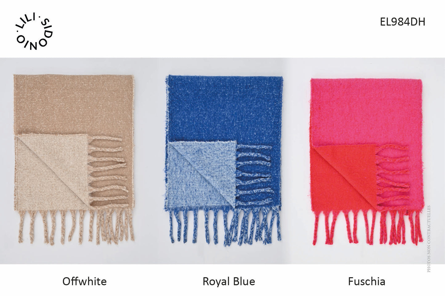 Young Ladies Knitted Scarf