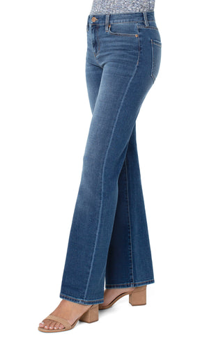 Lucy Bootcut 32''