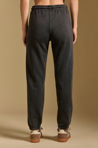 Elara Pant