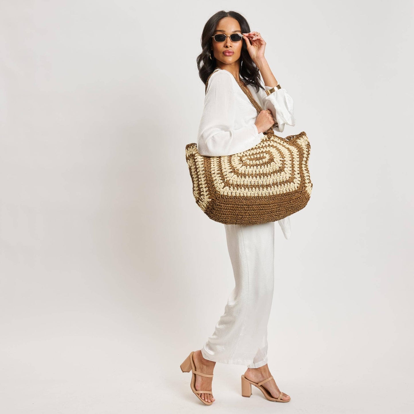 Isla Straw Beach Tote