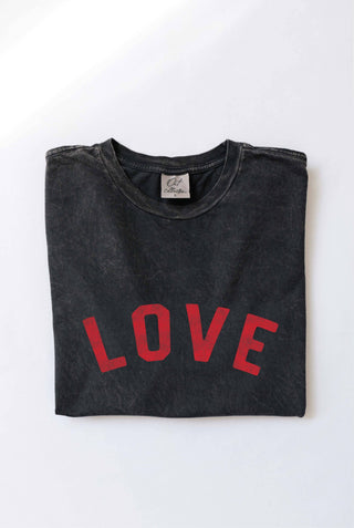 LOVE Tee