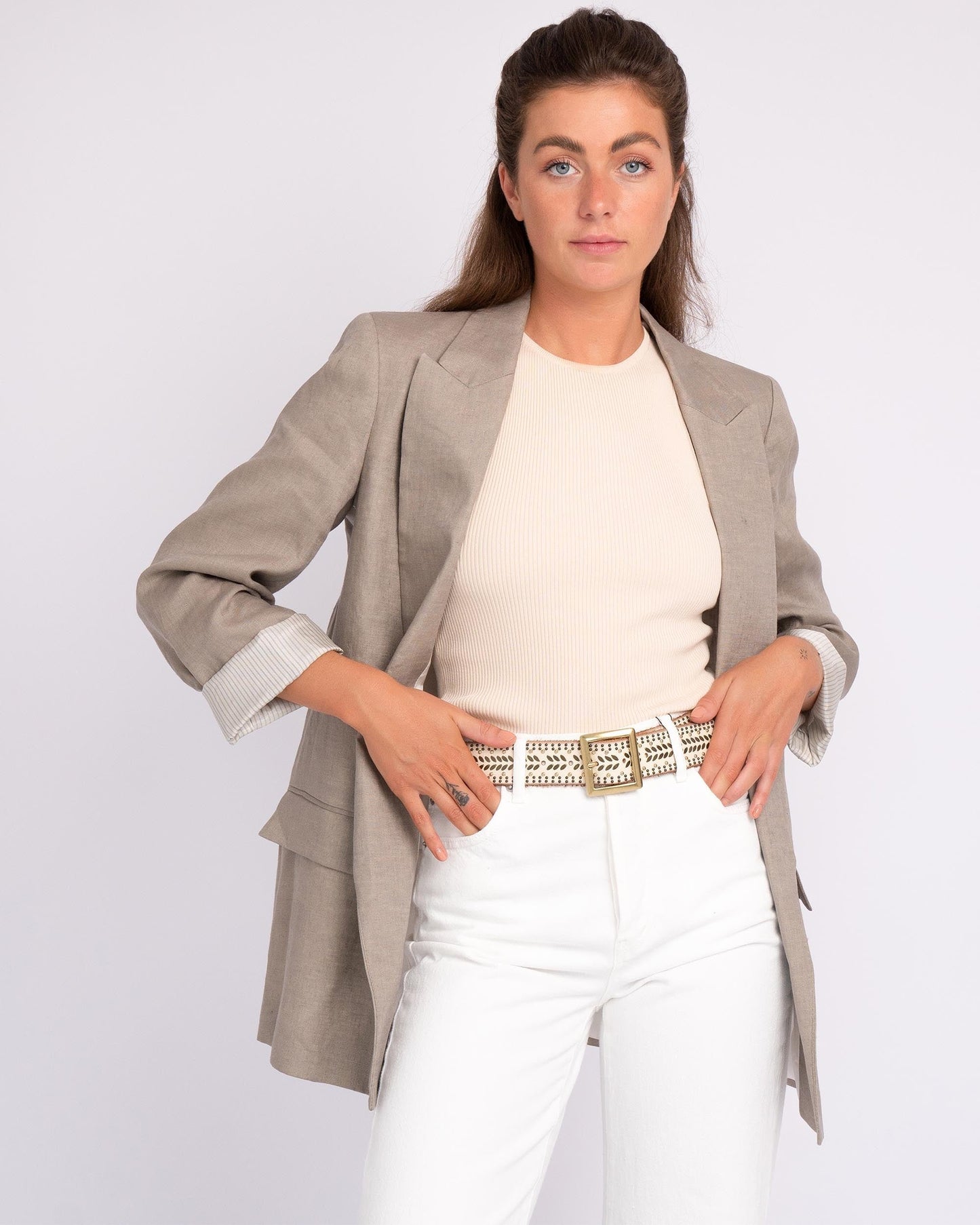 Ezra Belt