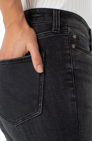 Lucy Bootcut 32''
